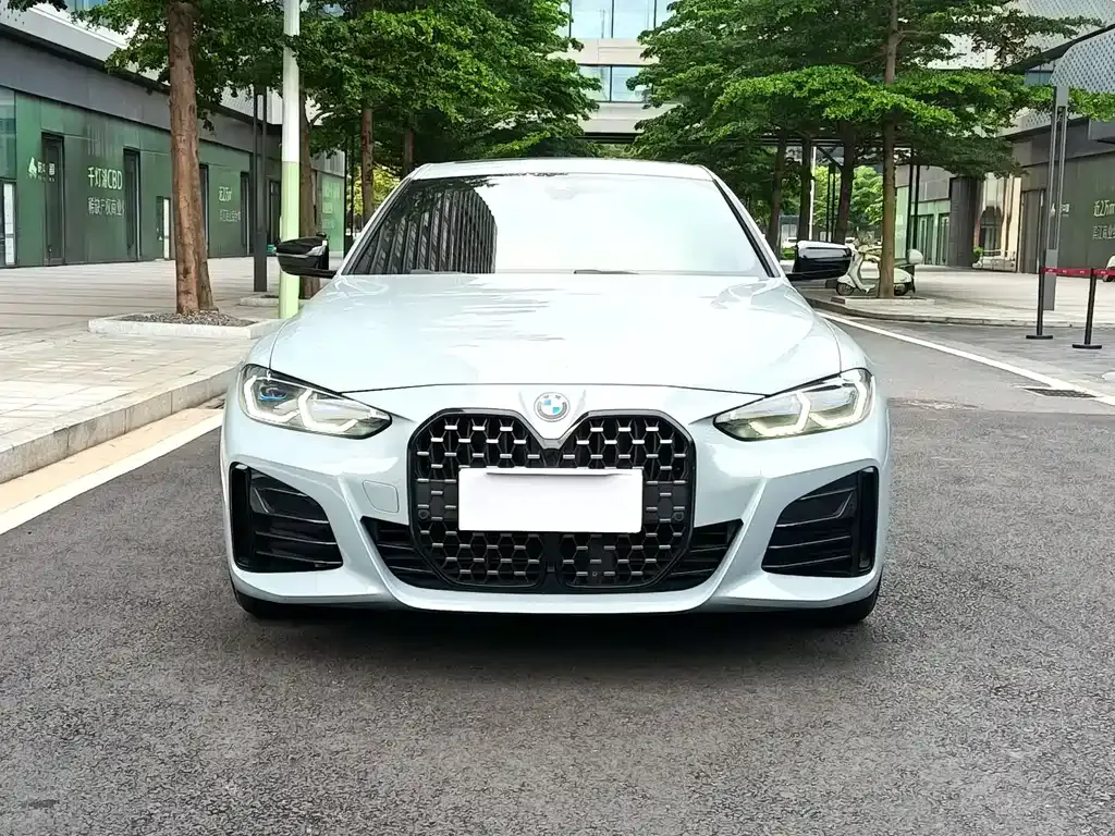 BMW 4 Series 2022 из CN, фото 8