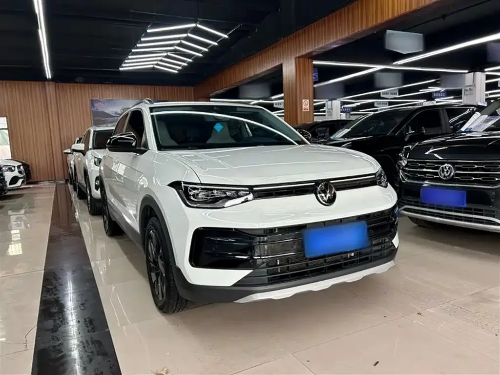 Volkswagen Tharu — фото 9