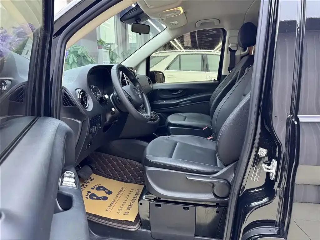 Mercedes-Benz Vito — фото 8