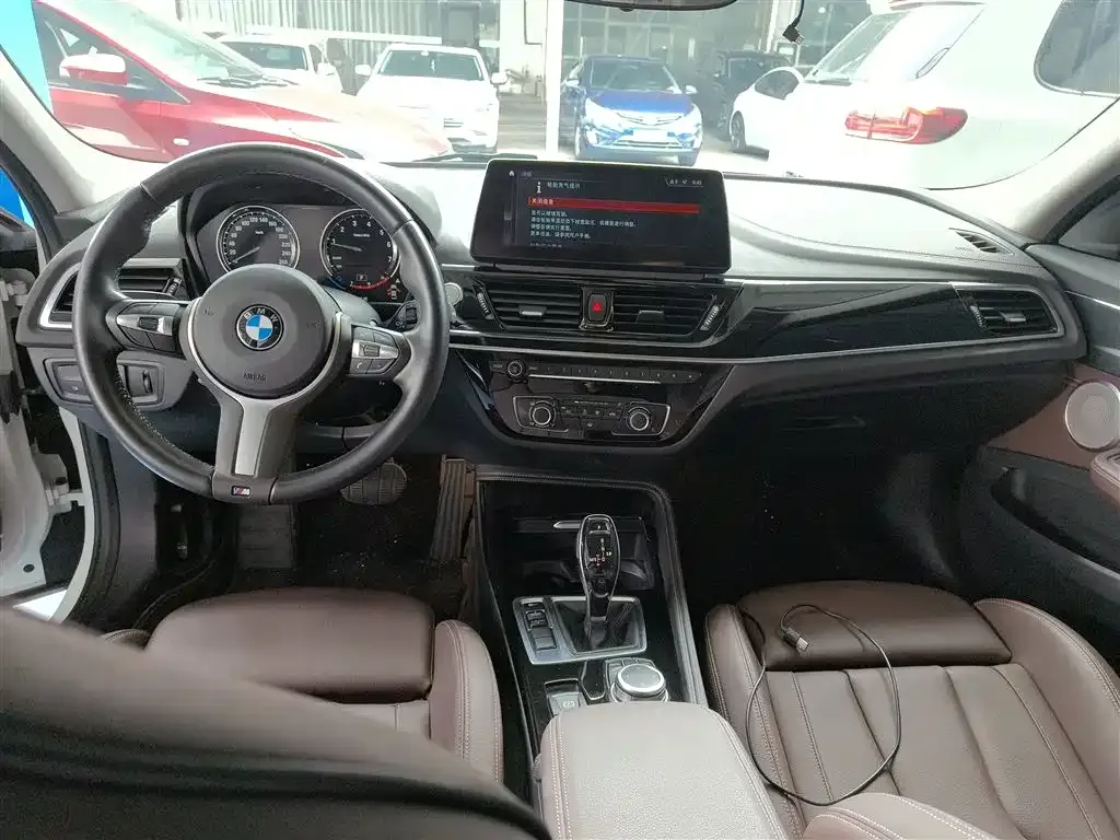 BMW 1 Series 2022 из CN, фото 6