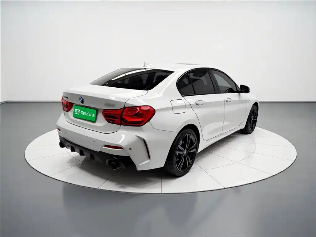 BMW 1 Series 2022 из CN, фото 9