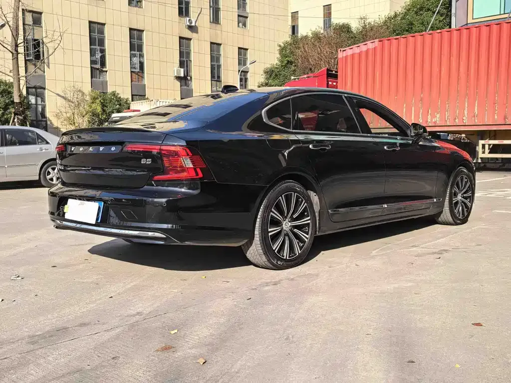 Volvo S90 2021 из CN, фото 4