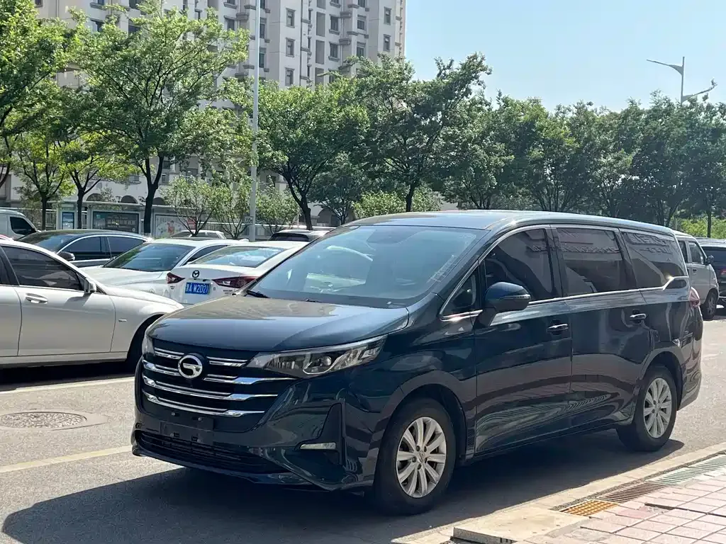 GAC Motor Trumpchi M6 — фото 1