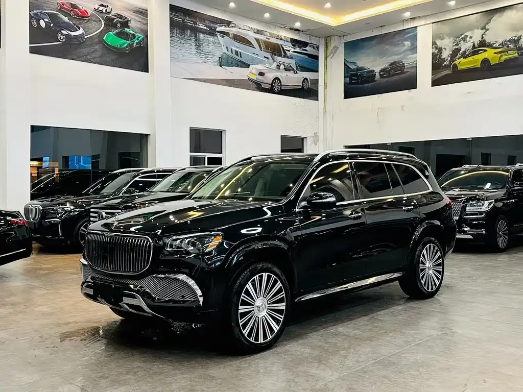 Mercedes-Benz GLS — фото 1