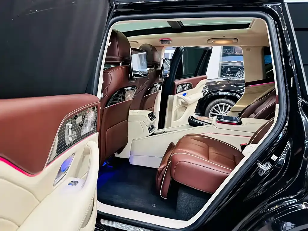 Mercedes-Benz GLS — фото 3