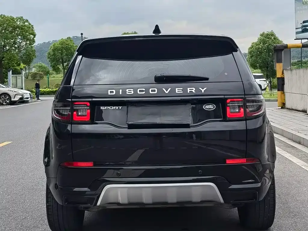 Land Rover Discovery Sport — фото 2