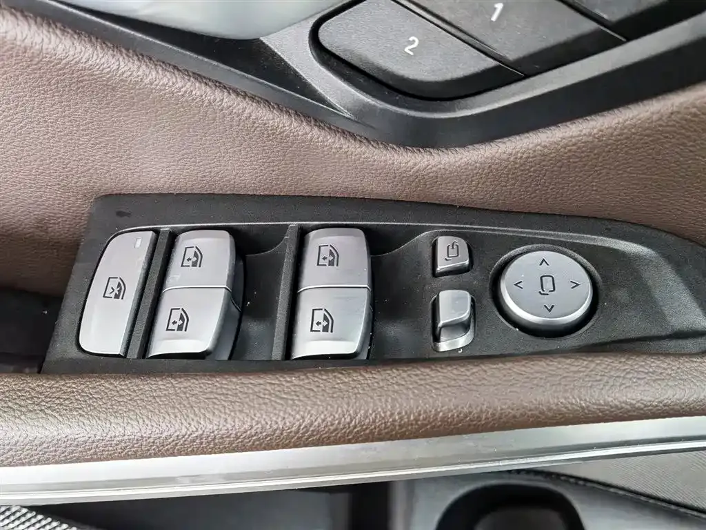 BMW 3 Series — фото 10