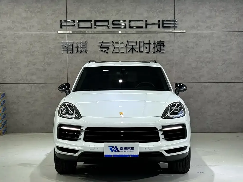 Porsche Cayenne — фото 2