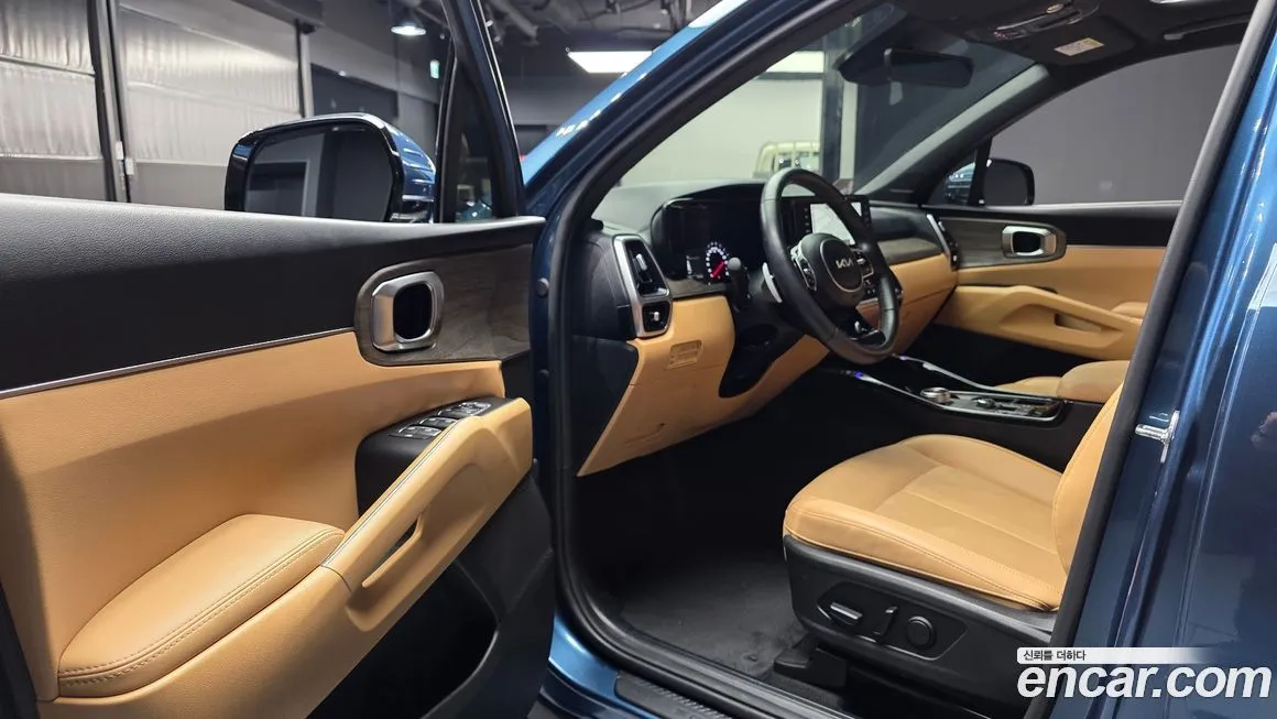 Kia Sorento — фото 10