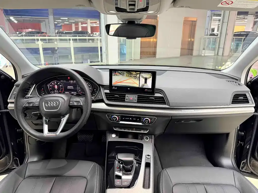 Audi Q5L 2021 из CN, фото 5