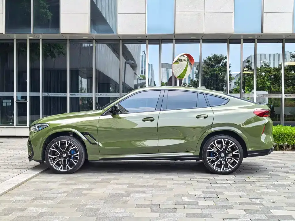 BMW X6 M 2022 из CN, фото 8
