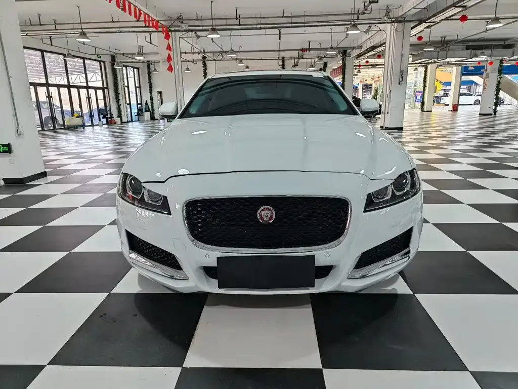 Jaguar XFL 2021 из CN, фото 3