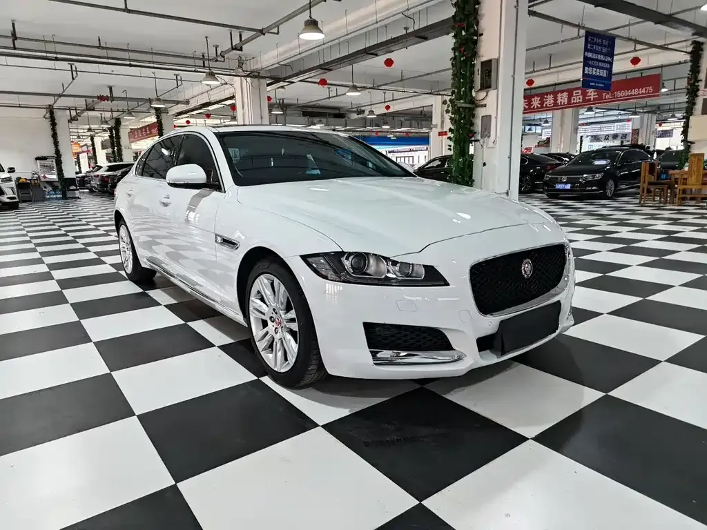 Jaguar XFL 2021 из CN, фото 8