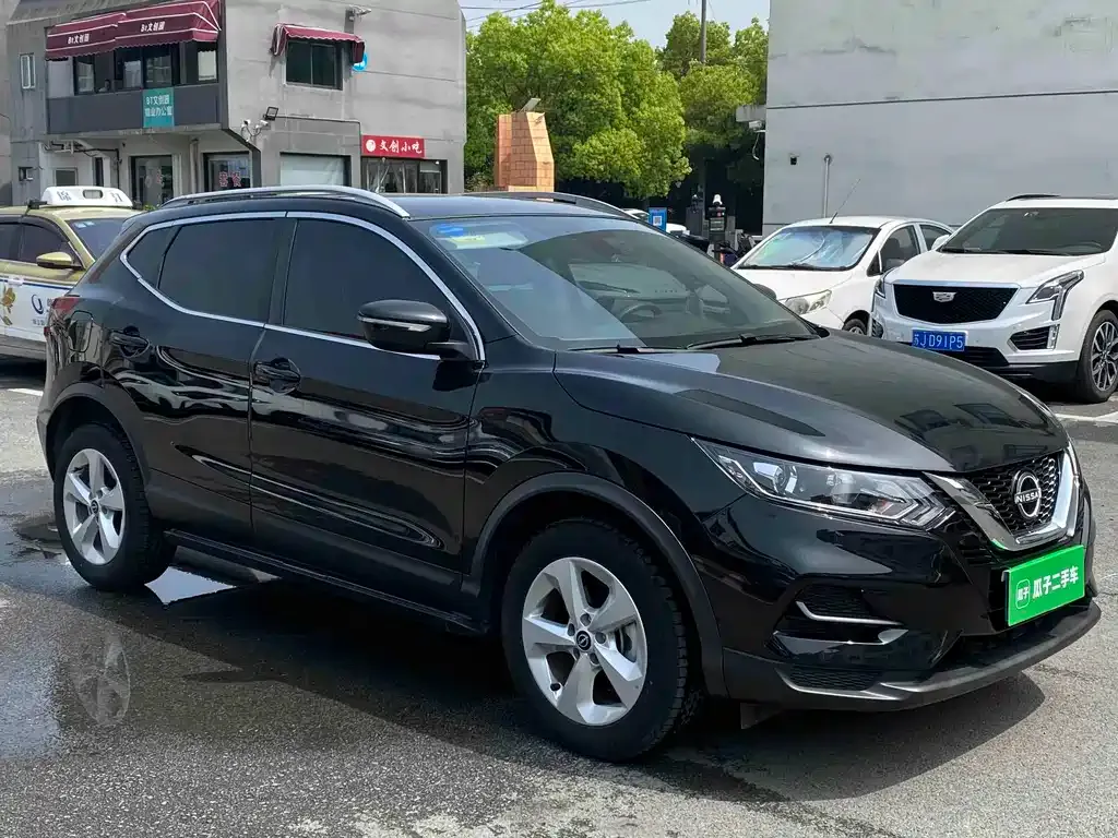 Nissan Qashqai — фото 6