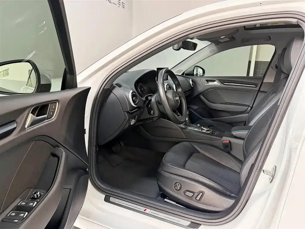 Audi A3 2021 из CN, фото 5