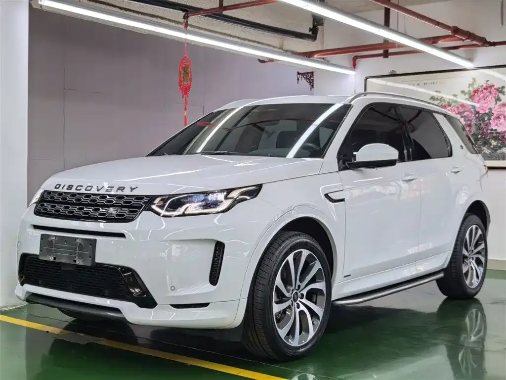 Land Rover Discovery Sport — фото 1