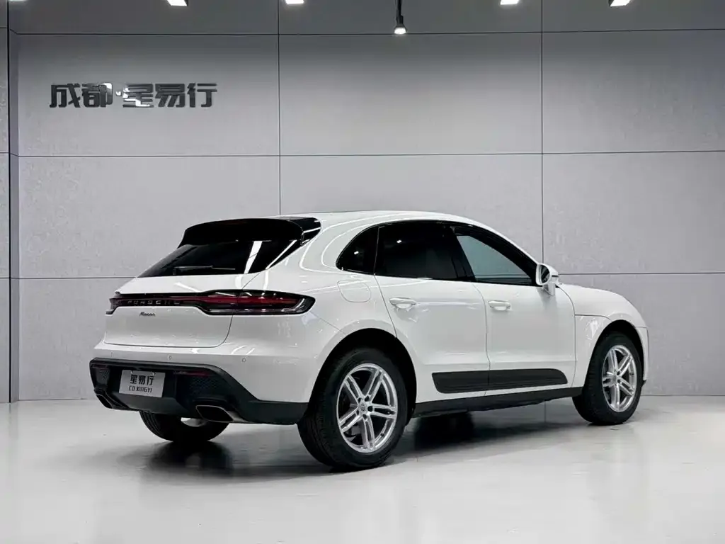 Porsche Macan — фото 6