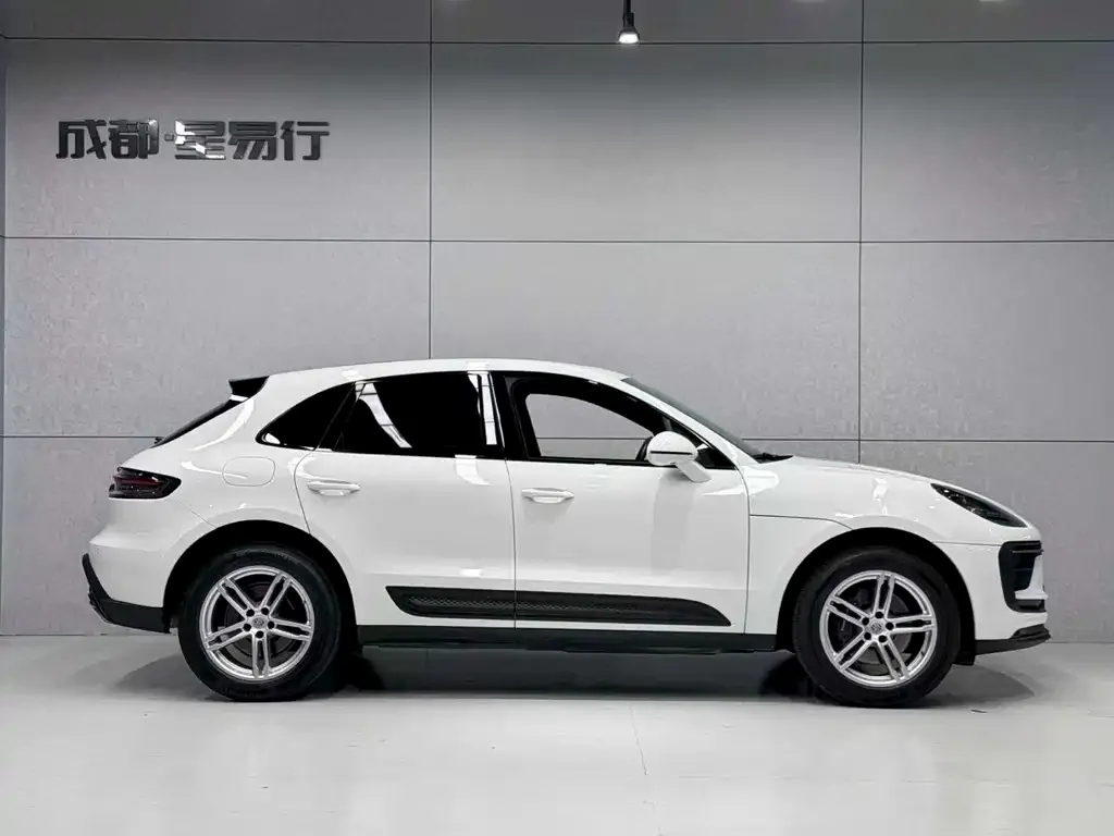Porsche Macan — фото 5