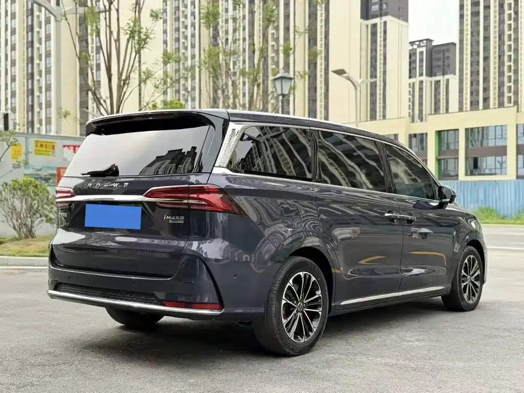 Roewe iMAX8 — фото 9