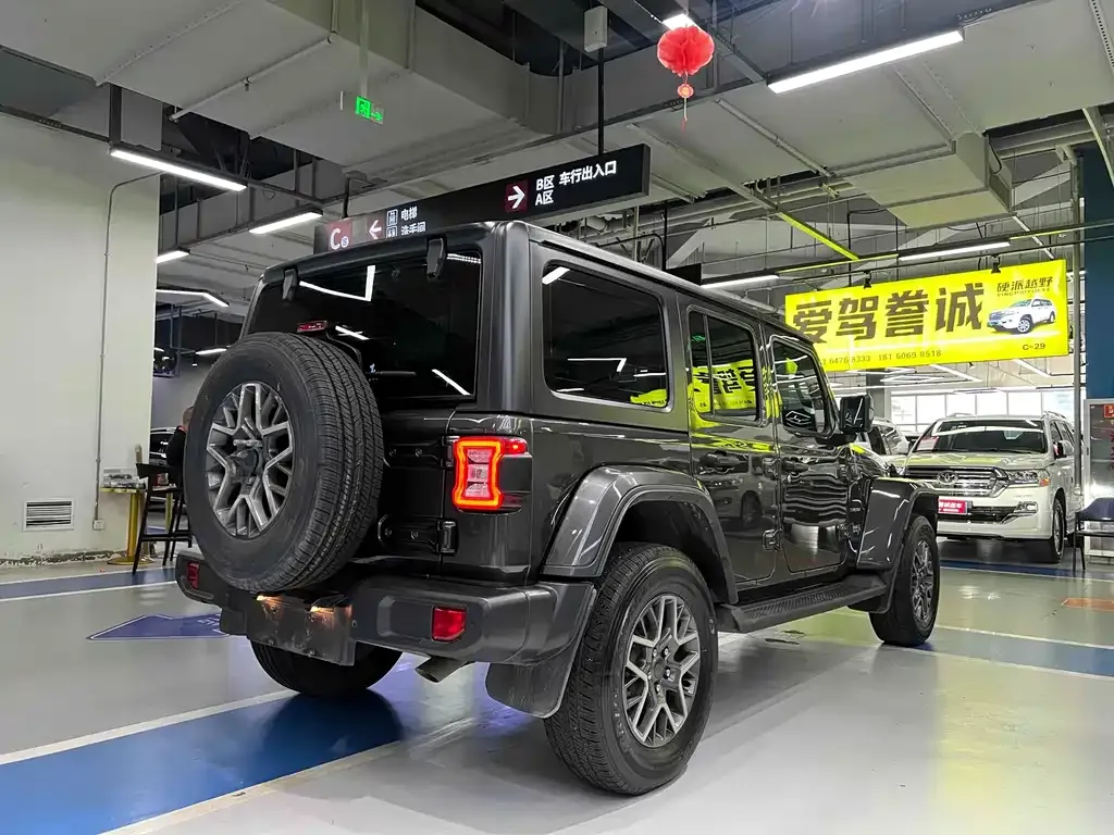 Jeep Wrangler PHEV 2021 из CN, фото 6