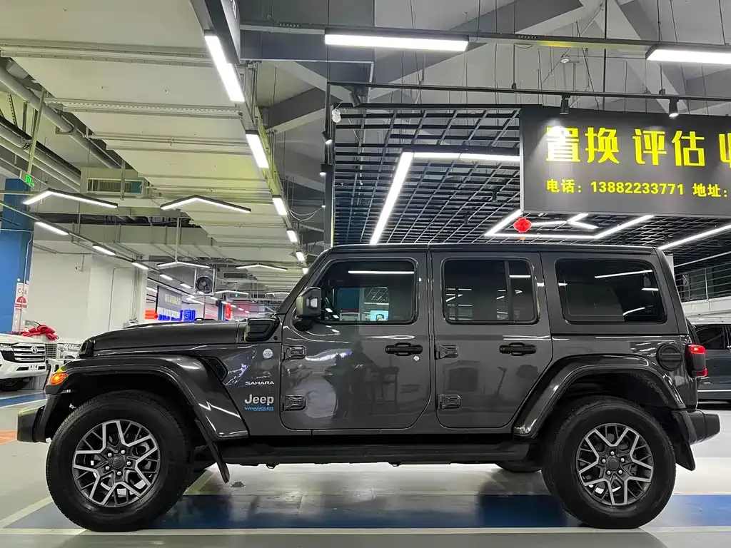 Jeep Wrangler PHEV 2021 из CN, фото 10