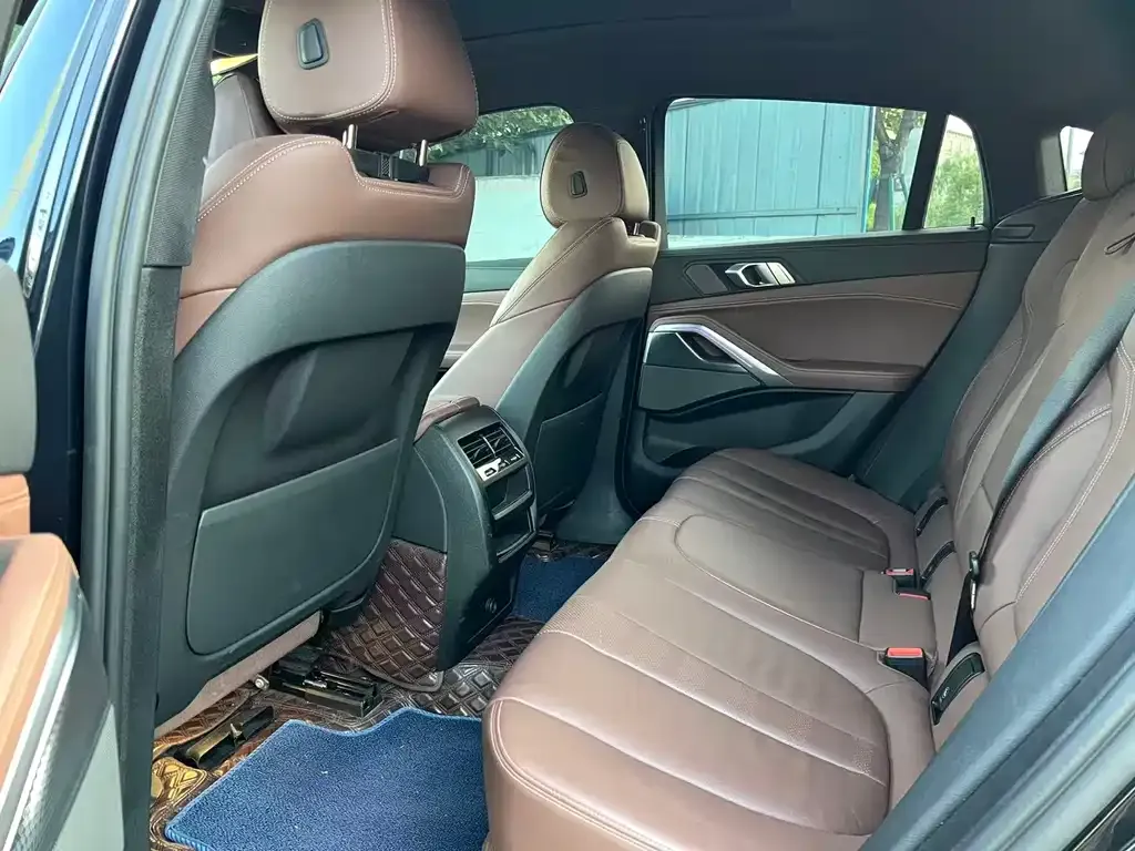 BMW X6 2021 из CN, фото 2