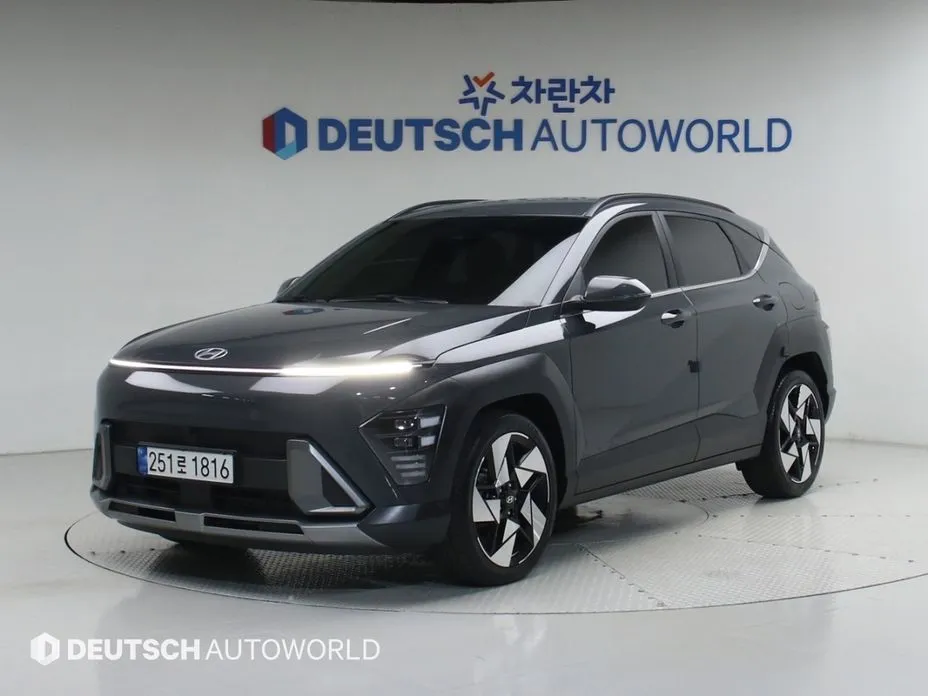 Hyundai Kona — фото 1