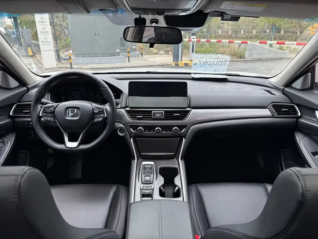 Honda Accord 2023 из CN, фото 7