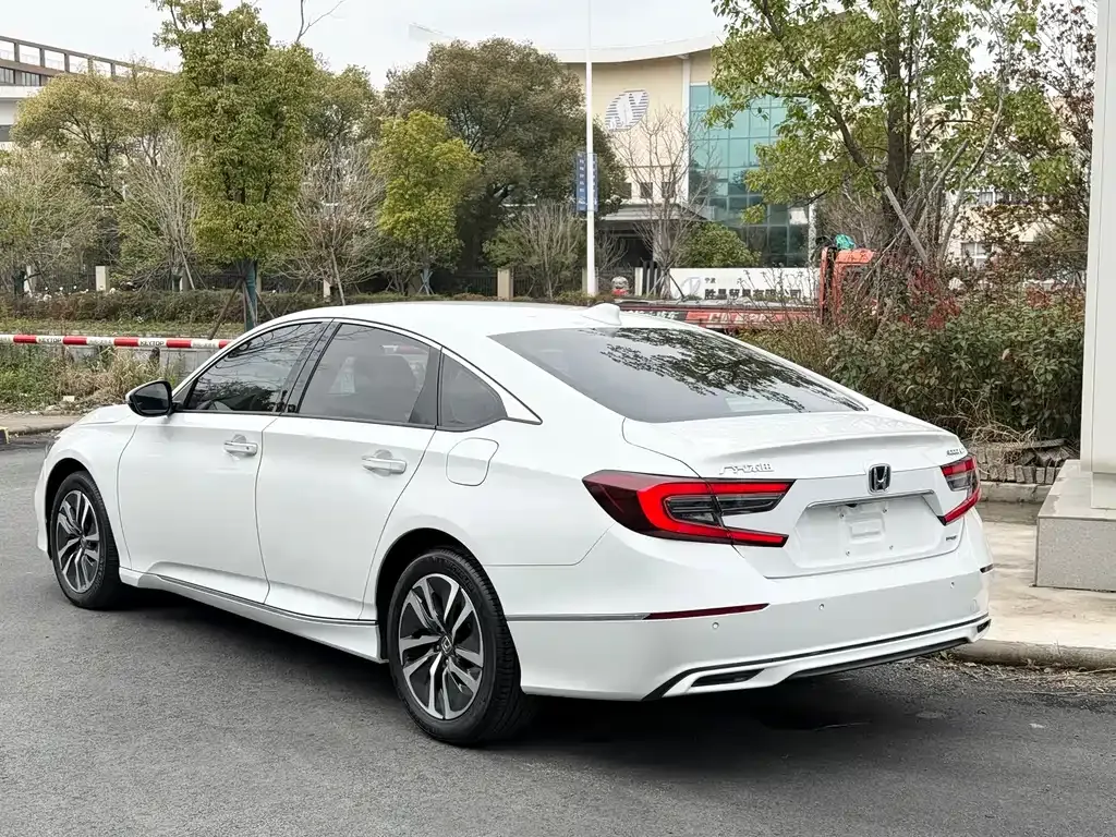 Honda Accord 2023 из CN, фото 9