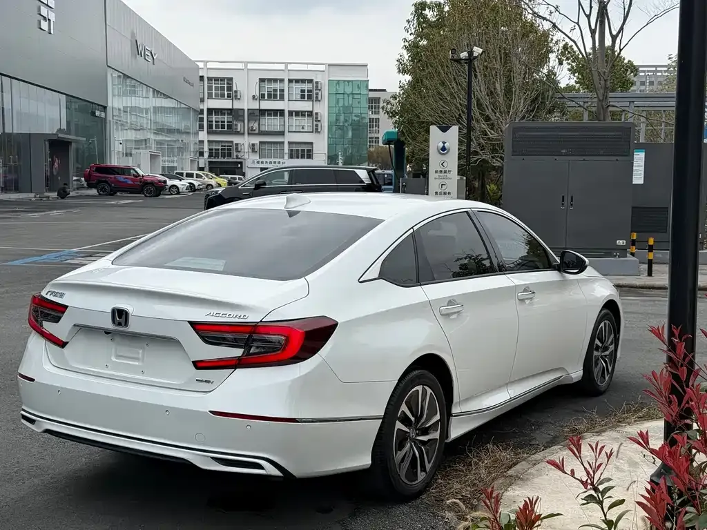 Honda Accord 2023 из CN, фото 5