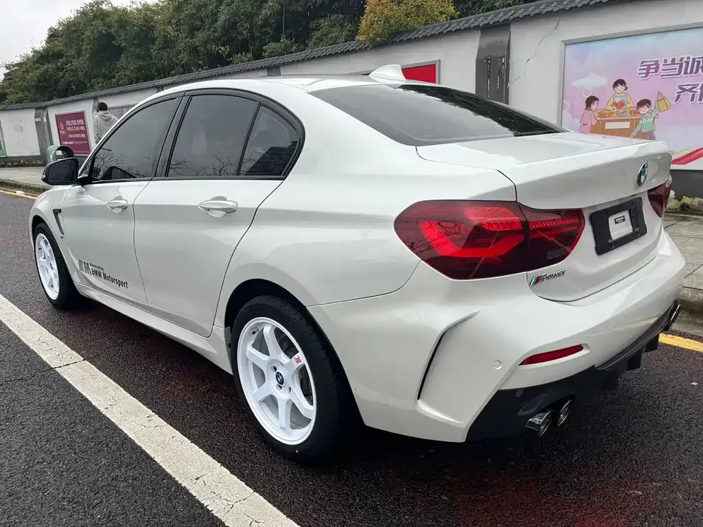 BMW 1 Series — фото 9