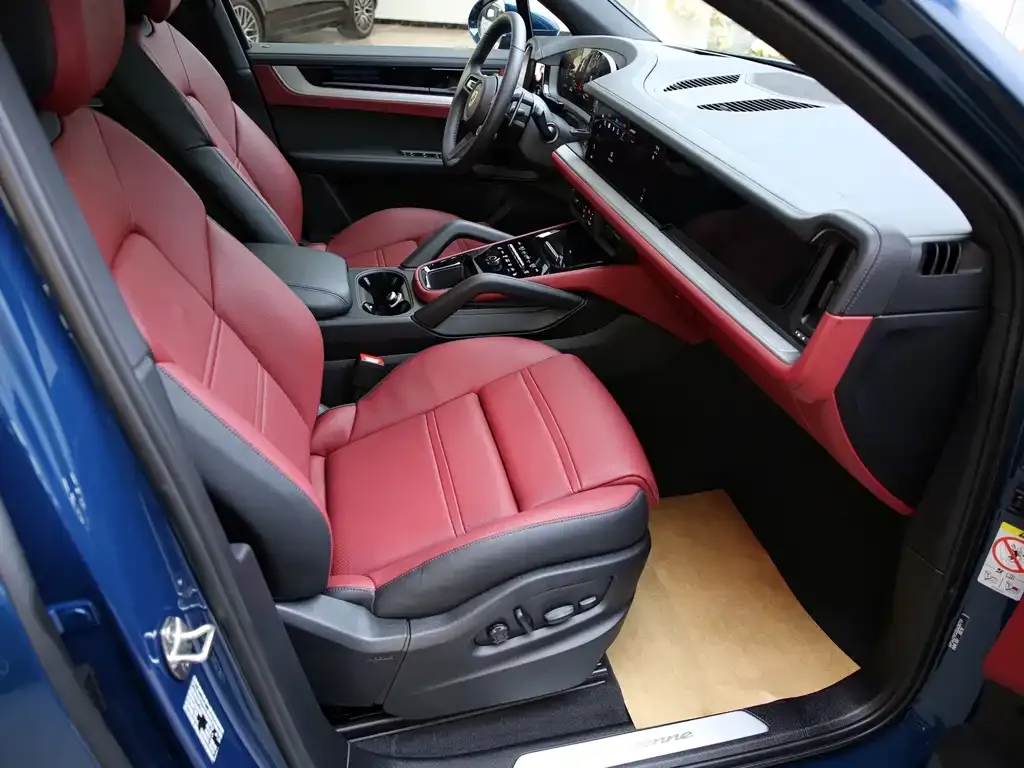 Porsche Cayenne 2025 из CN, фото 6