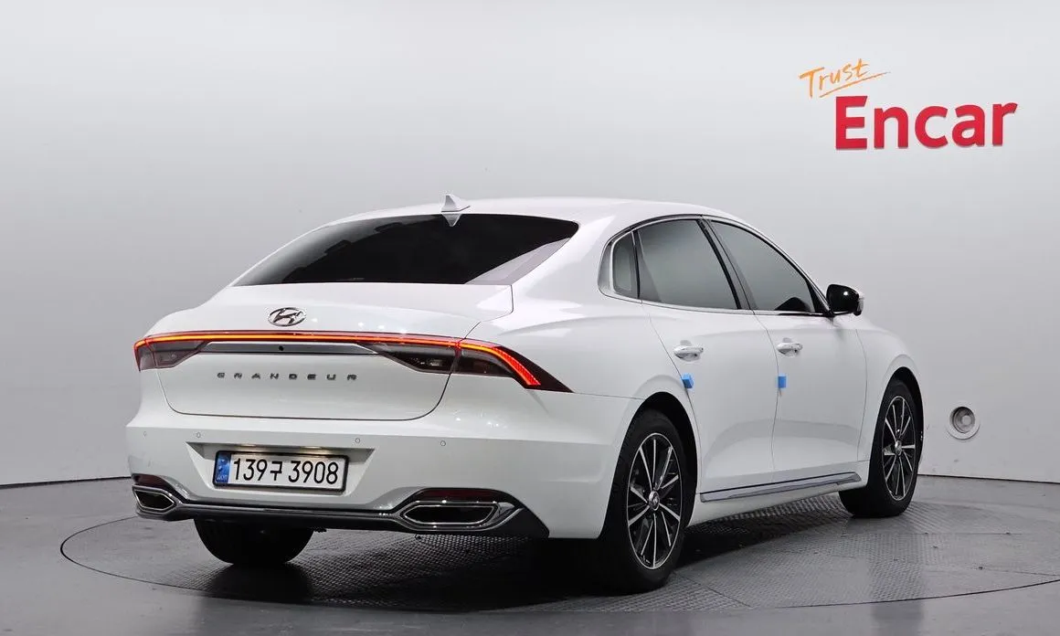 Hyundai Grandeur 2021 из KR, фото 3