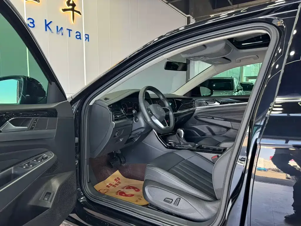 Volkswagen Passat — фото 8