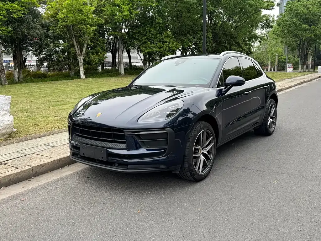 Porsche Macan — фото 1