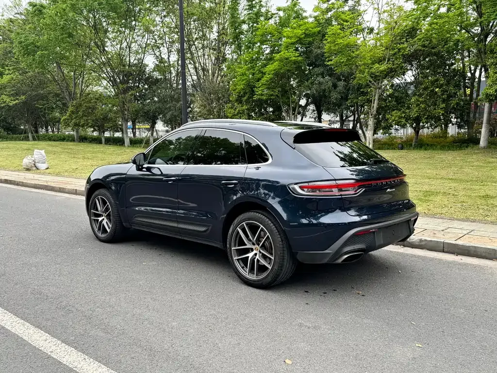 Porsche Macan — фото 8