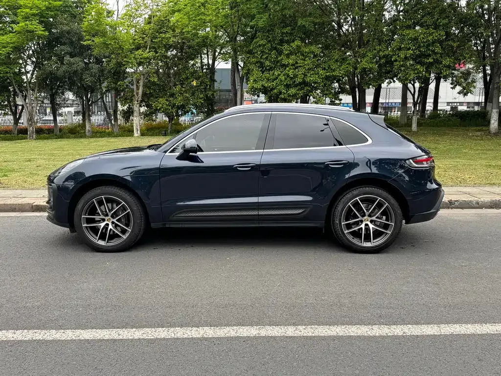 Porsche Macan — фото 9