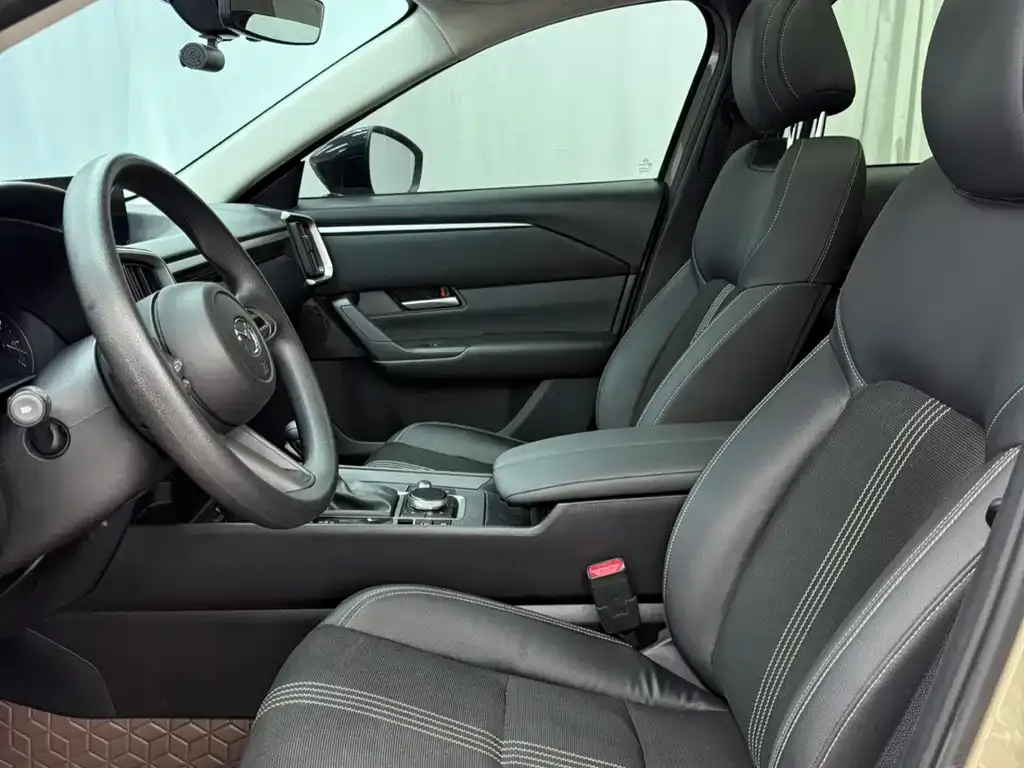 Mazda CX-50 2023 из CN, фото 7