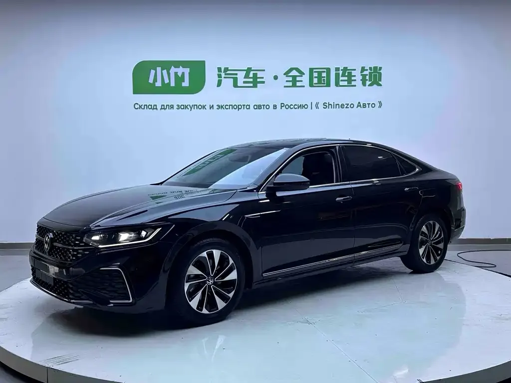 Volkswagen Passat — фото 1