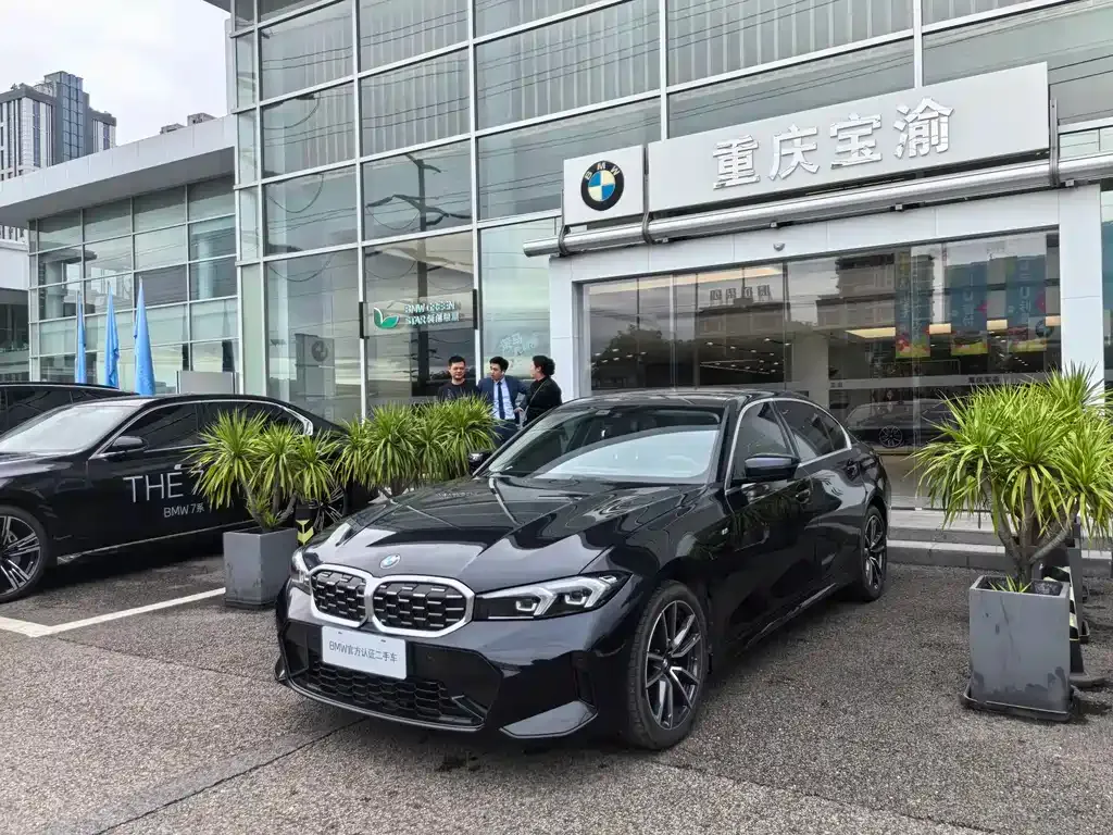 BMW 3 Series — фото 1