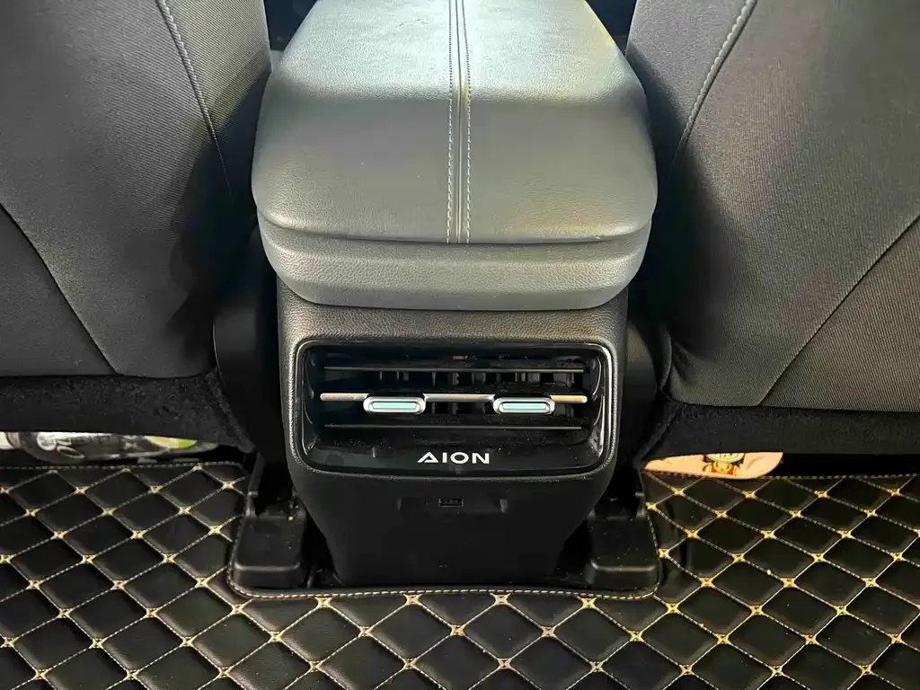 Aion Y 2023 из CN, фото 6