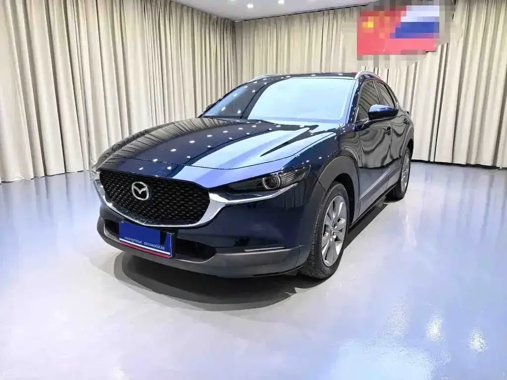Mazda CX-30 — фото 1