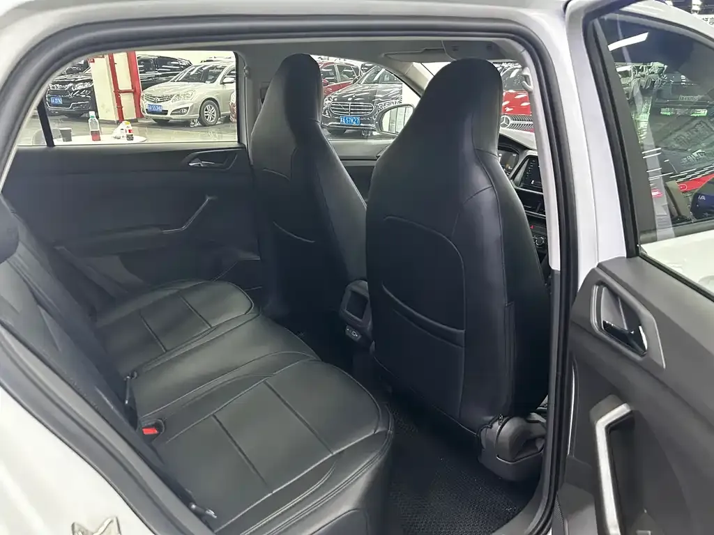 Volkswagen T-Cross 2024 из CN, фото 3