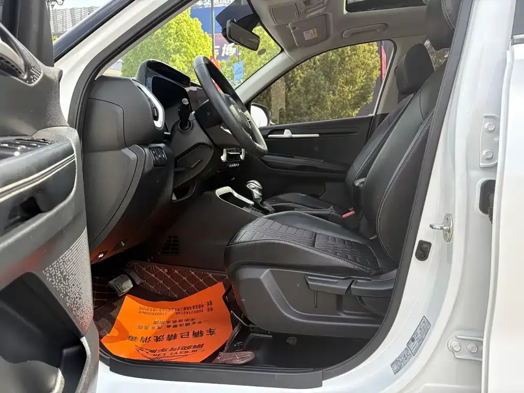 Kia Sonet 2024 из CN, фото 3