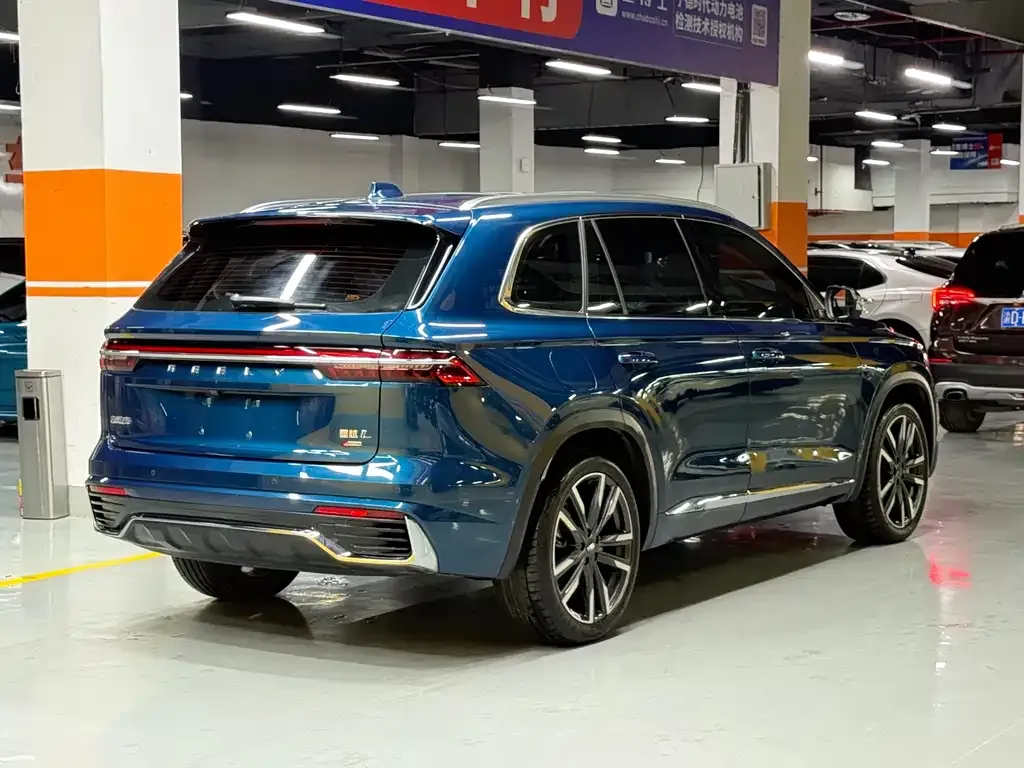 Geely Xingyue L — фото 6
