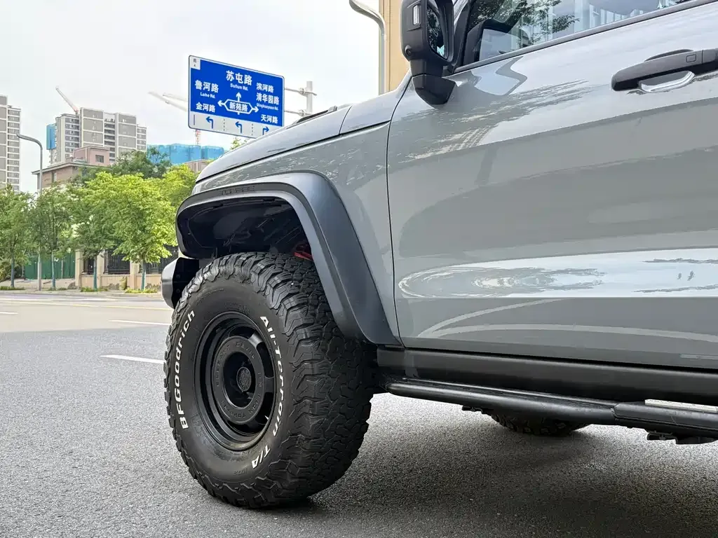 Tank 300 — фото 5