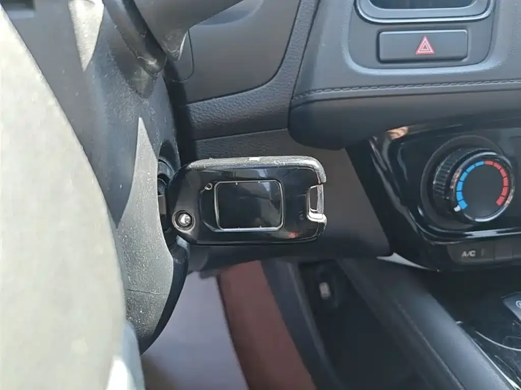 Honda Vezel 2021 из CN, фото 6
