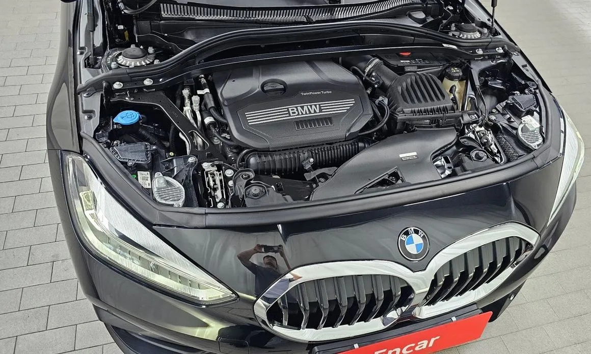 BMW 1-Series 2023 из KR, фото 8