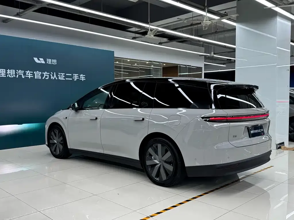 Li Auto i8 2025 из CN, фото 6