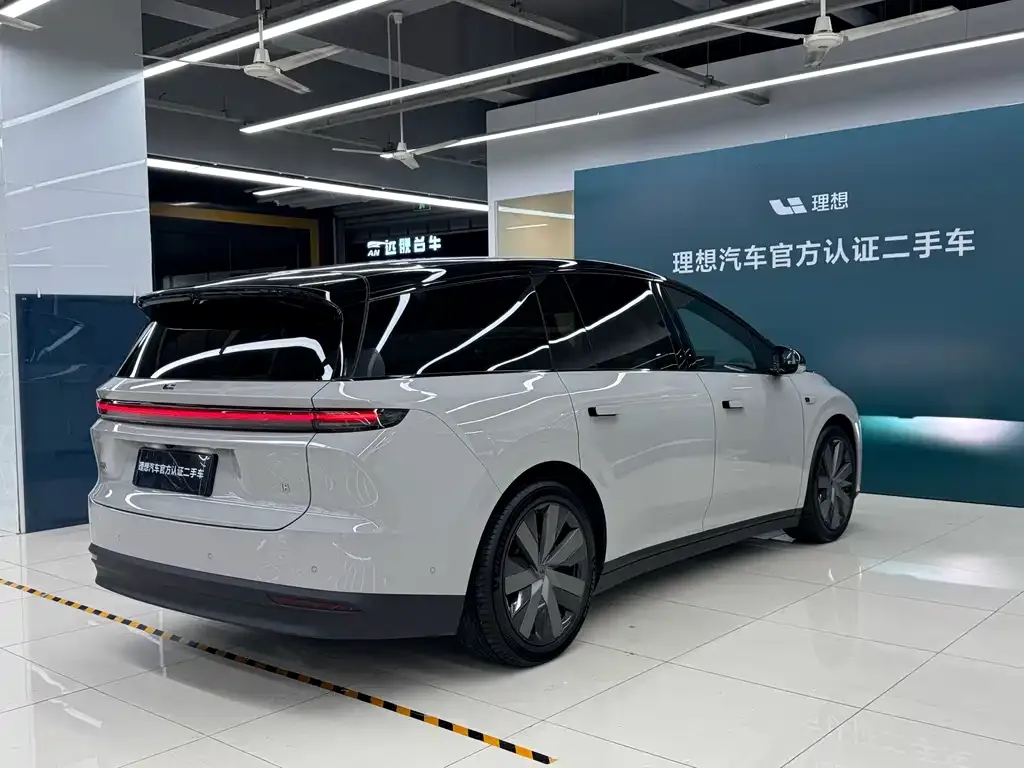 Li Auto i8 2025 из CN, фото 4